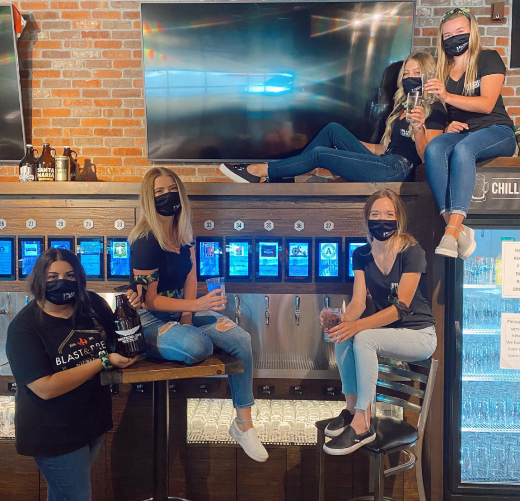 girls enjoying pourmybeer